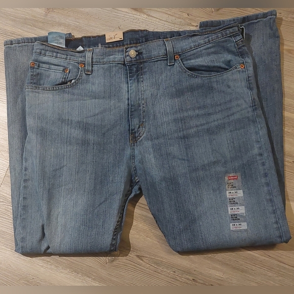 New levis jeans for men size 38×30 - Picture 7 of 10